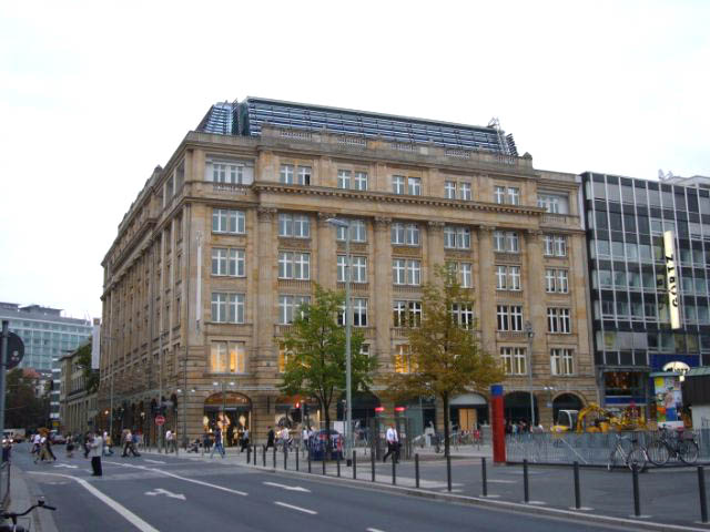 Emplacement du Théâtre de Francfort