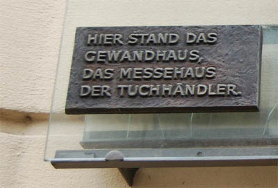 Commemorative plaque