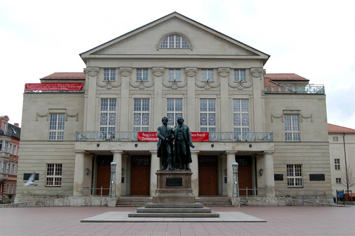Weimar theatre