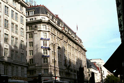 Strand Palace Hotel