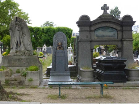 Colonne's tomb